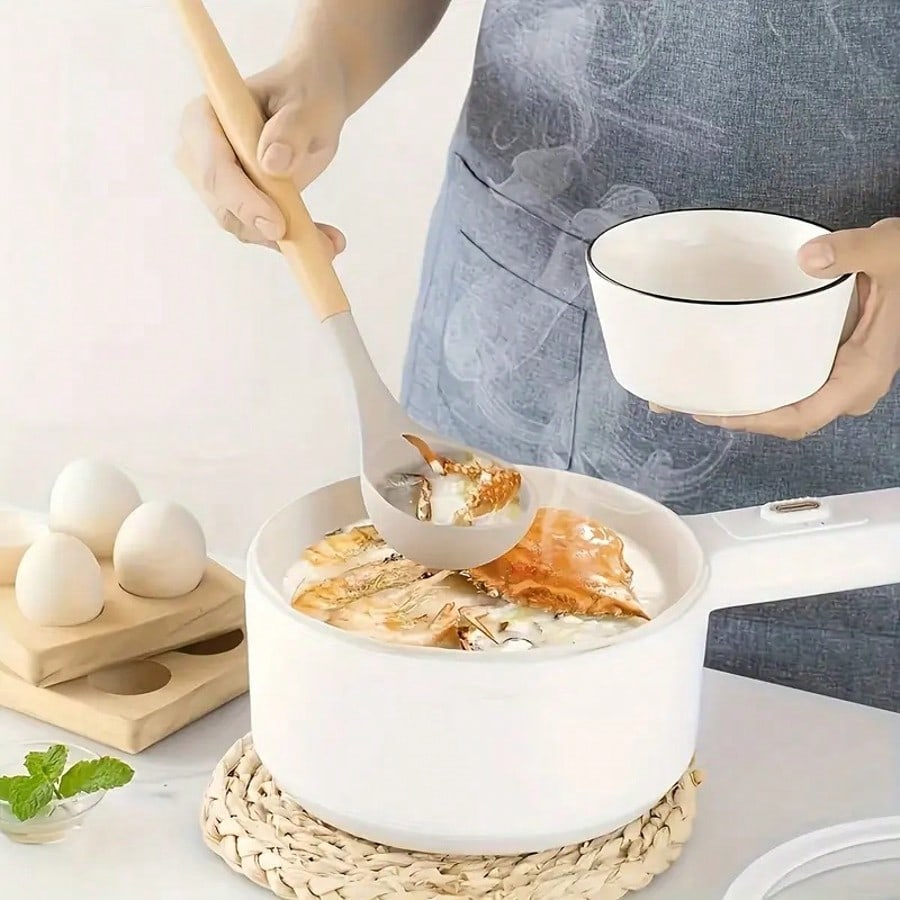 나무 손잡이가 달린 12개 세트의 논스틱 실리콘 주방용 - Kitchen Baking Essentials 리뷰 및 가격