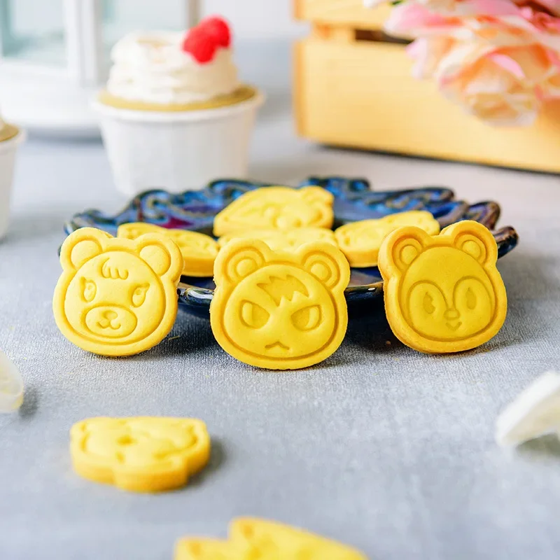 케이크 쿠키 동물의 숲 커터 귀여운 애니메이션 피규어  - Kitchen Tools In Baking 리뷰 및 가격